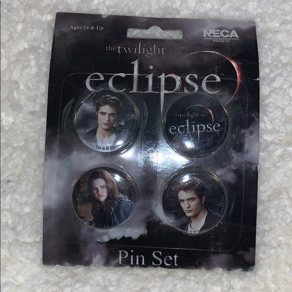Free Gift: Twilight Eclipse Buttons Brand New